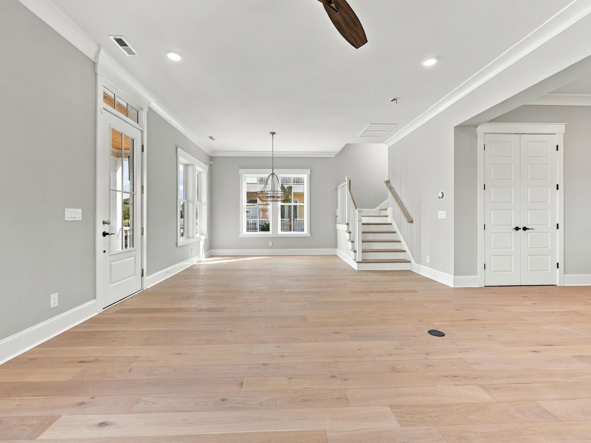 8156 Living Tide Dr. Photo 10