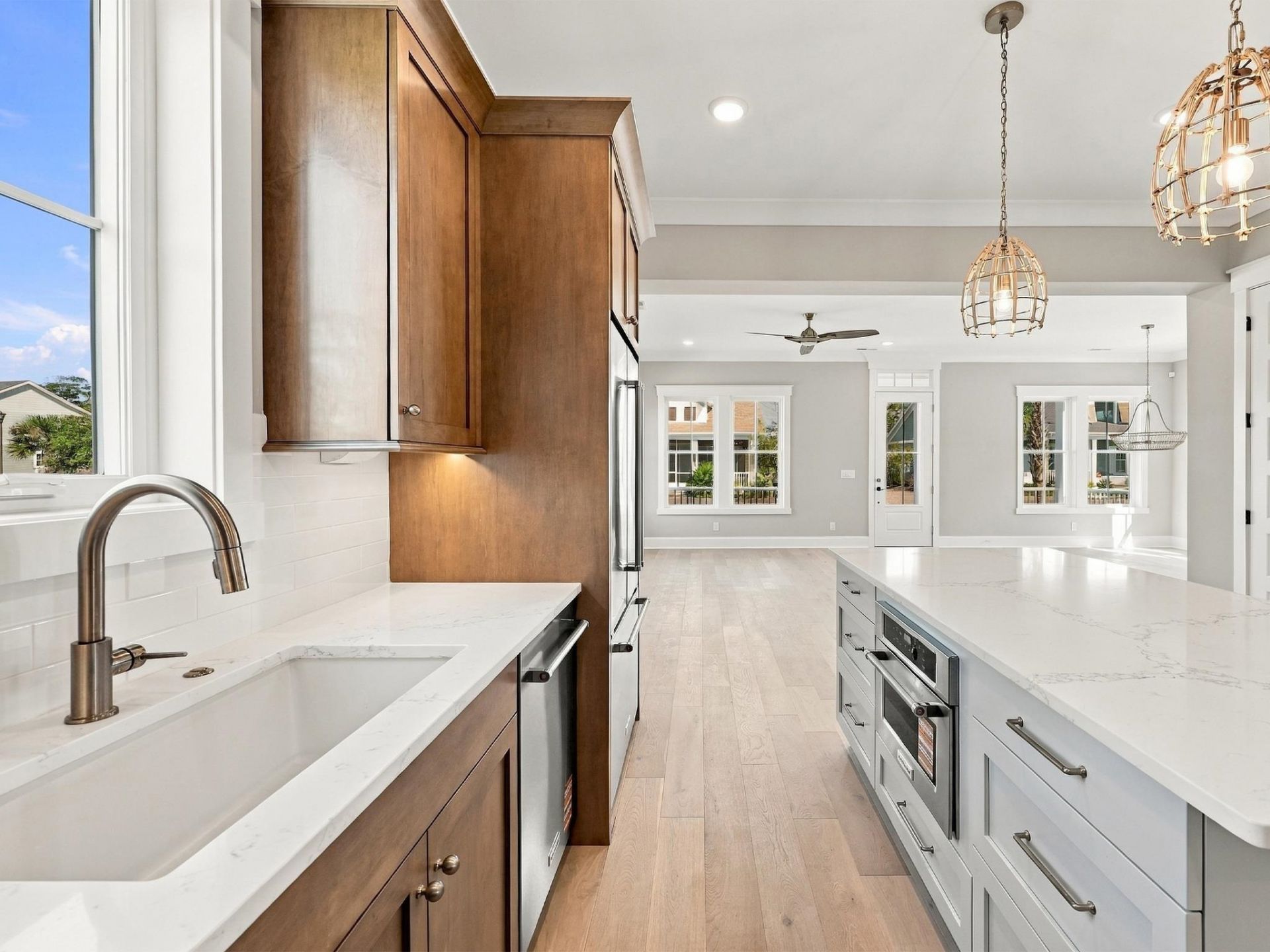 8156 Living Tide Dr. Photo 15