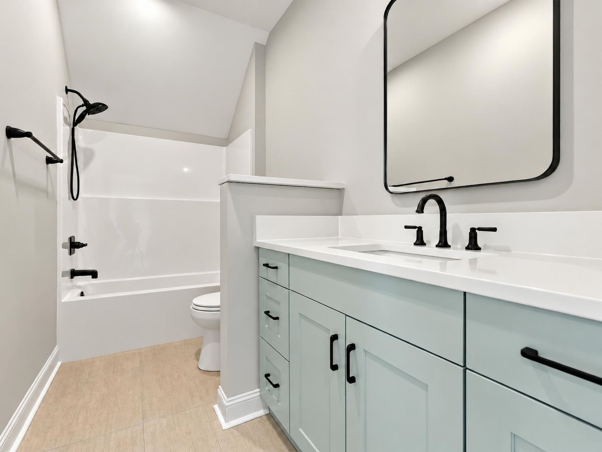 8156 Living Tide Dr. Photo 32