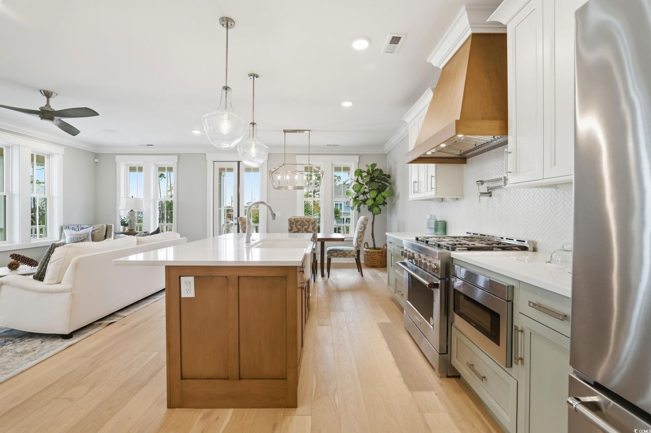 8035 Arcady St. Photo 7