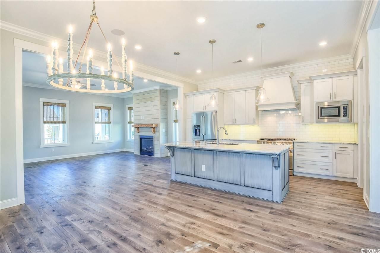 8079 Laurel Ash Ave. Photo 7