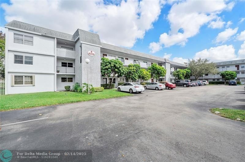 8205 NW 61st Street, Unit B305, Tamarac, FL 33321 Photo