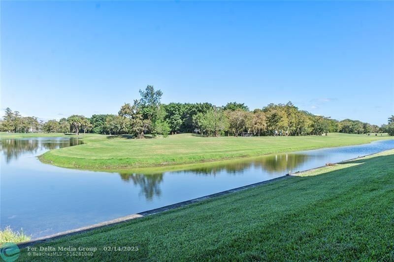 8205 NW 61st Street, Unit B305, Tamarac, FL 33321 Photo