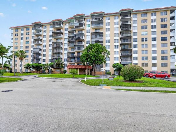 4174 Inverrary Drive, Unit 706, Lauderhill, FL 33319