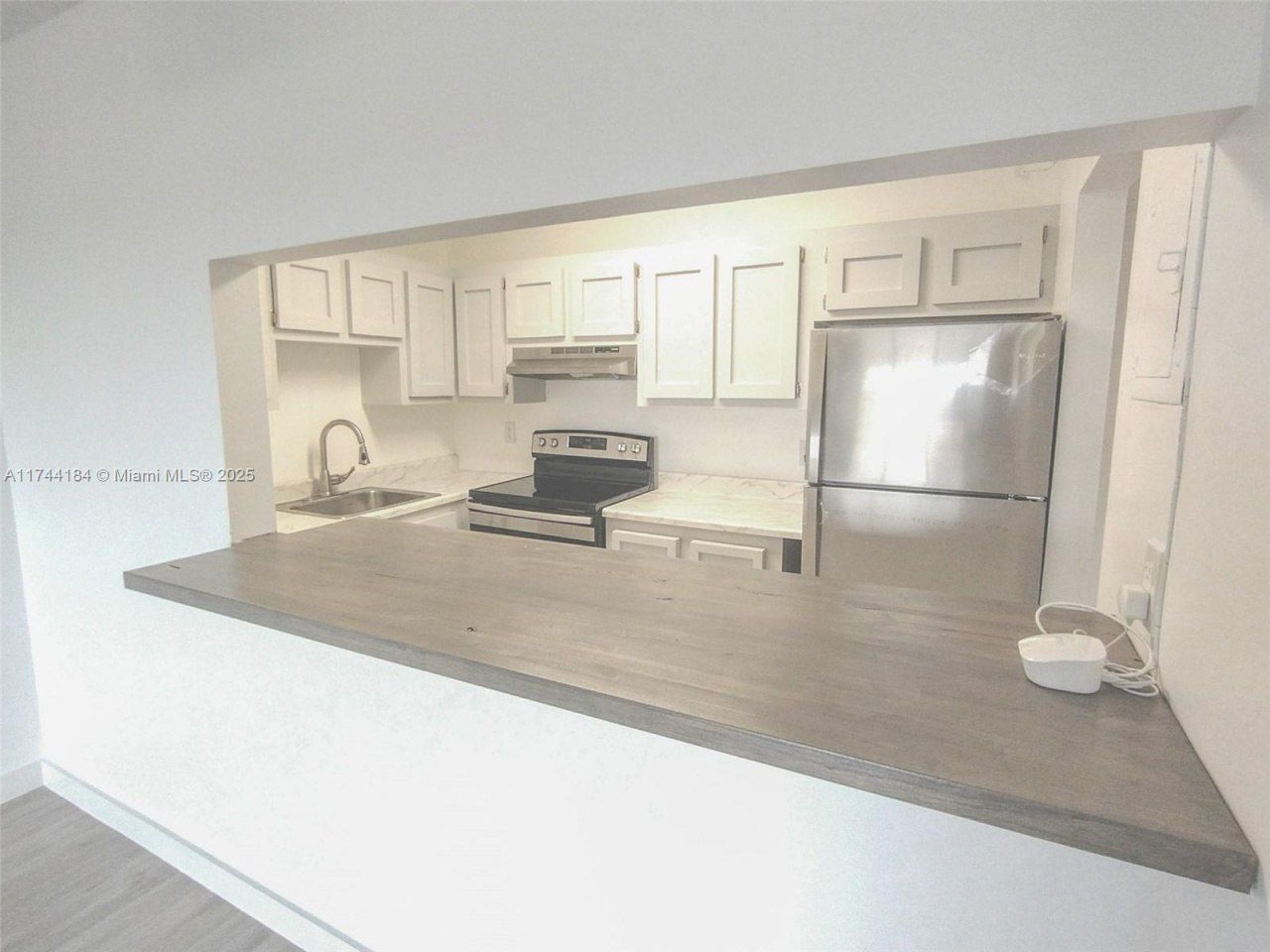 4174 Inverrary Drive, Unit 706, Lauderhill, FL 33319 Photo