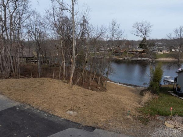 1888 Aqua Vista Drive, Lawrenceburg, IN 47025