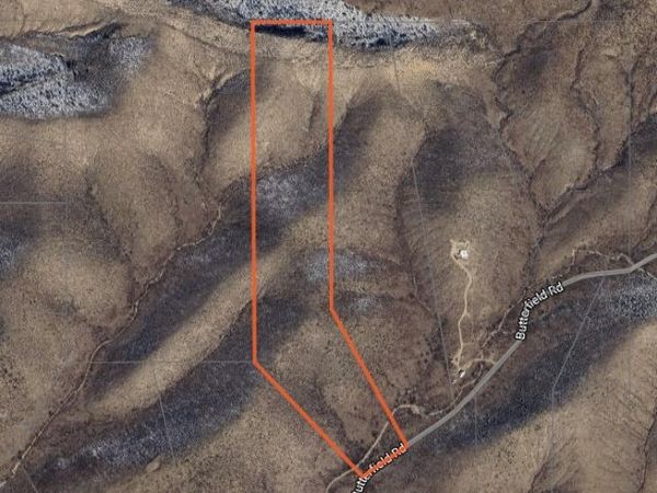 5677 S Butterfield Road, Unit 7, Willcox, AZ 85643