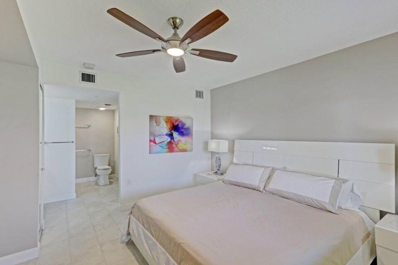 901 Seafarer Circle, Unit 105, Jupiter, FL 33477 Photo