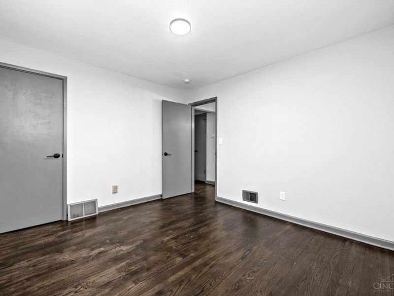 3329 Alexis Road, Colerain Township, OH 45239 Photo 11