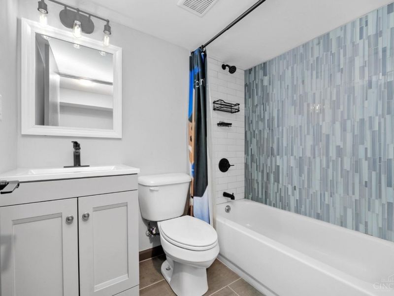 3329 Alexis Road, Colerain Township, OH 45239 Photo 20