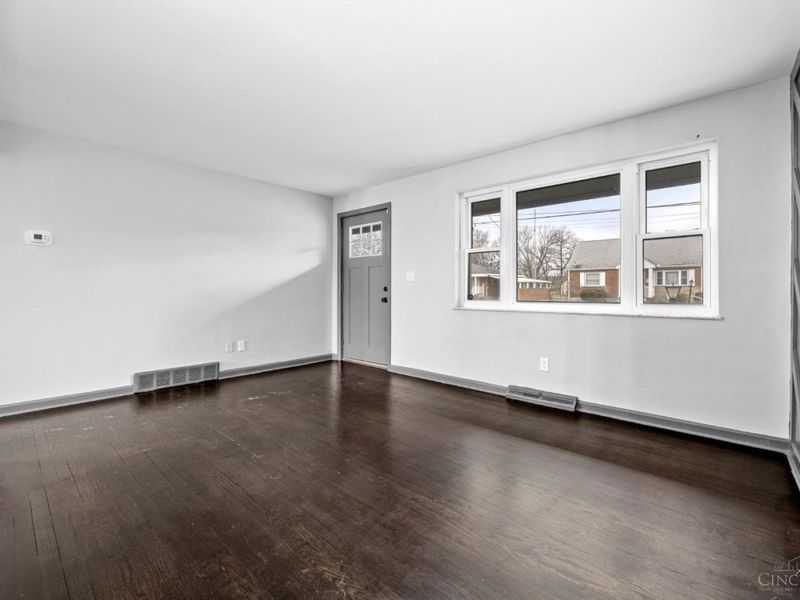 3329 Alexis Road, Colerain Township, OH 45239 Photo 3