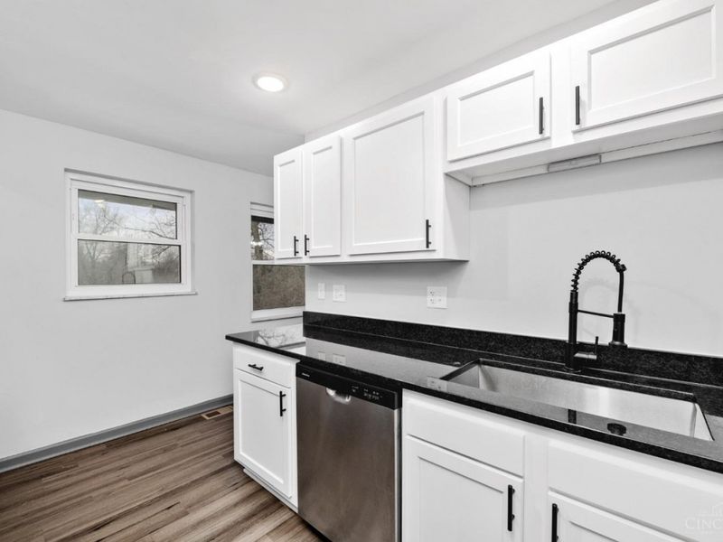 3329 Alexis Road, Colerain Township, OH 45239 Photo 9