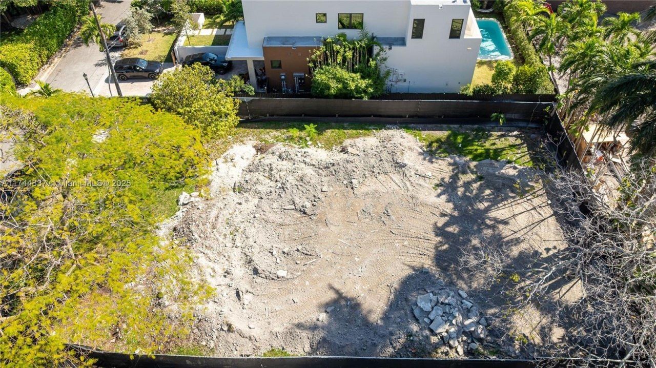 315 W San Marino Dr, Miami Beach, FL 33139 Photo