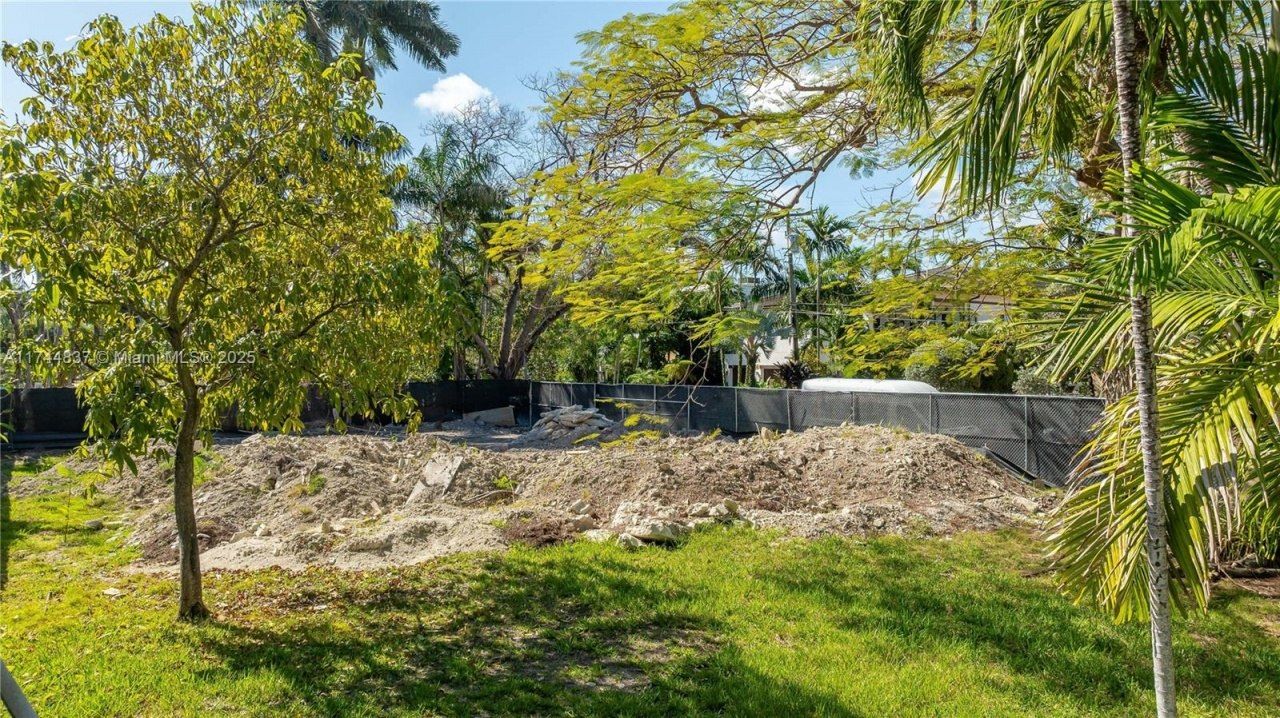 315 W San Marino Dr, Miami Beach, FL 33139 Photo