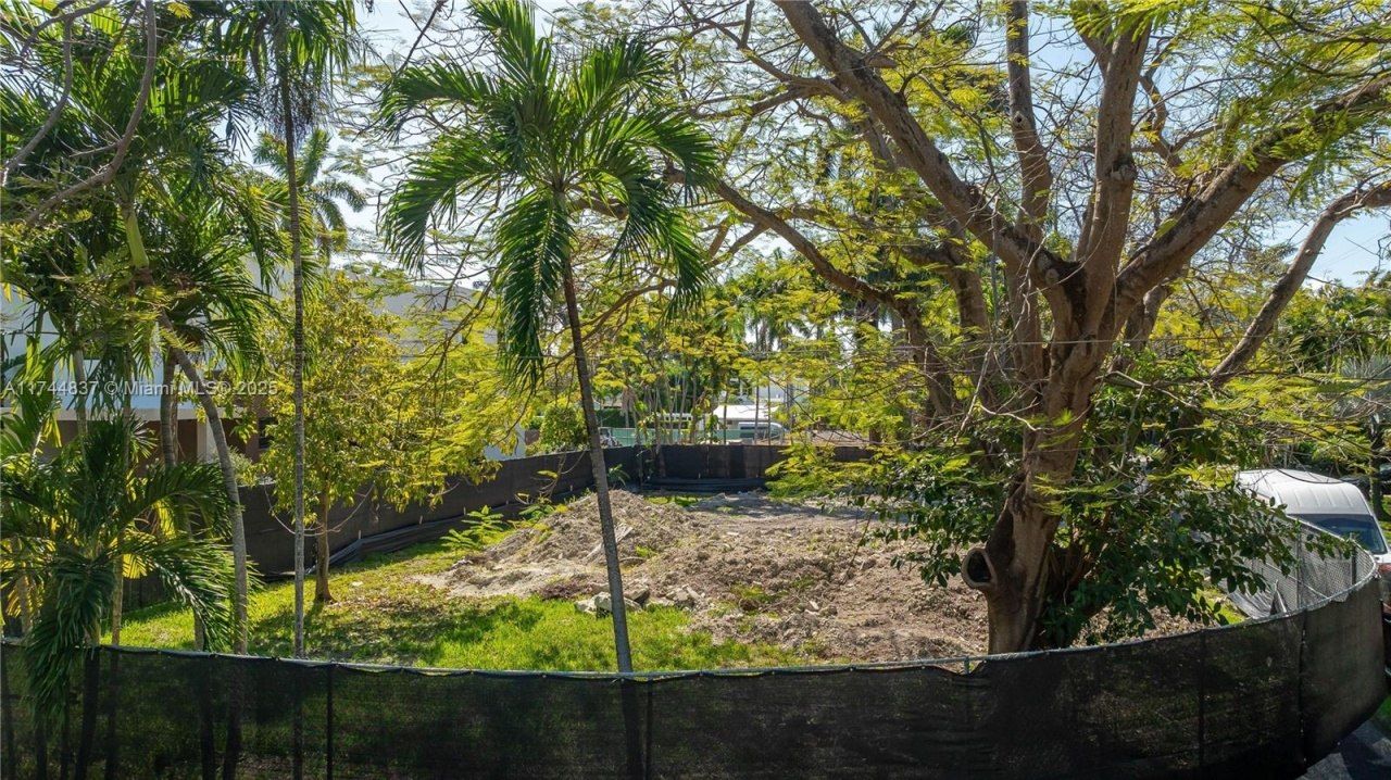 315 W San Marino Dr, Miami Beach, FL 33139 Photo