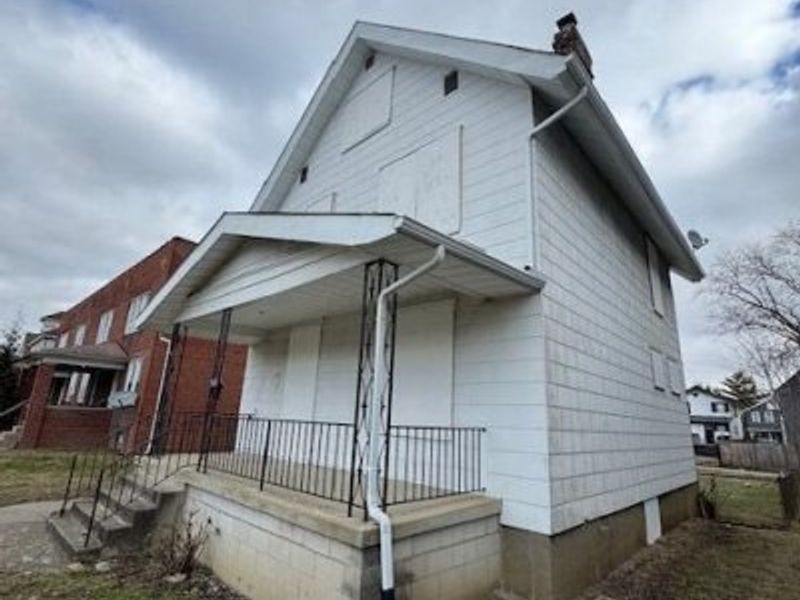 200 Dana Avenue, Columbus, OH 43223 Photo 8