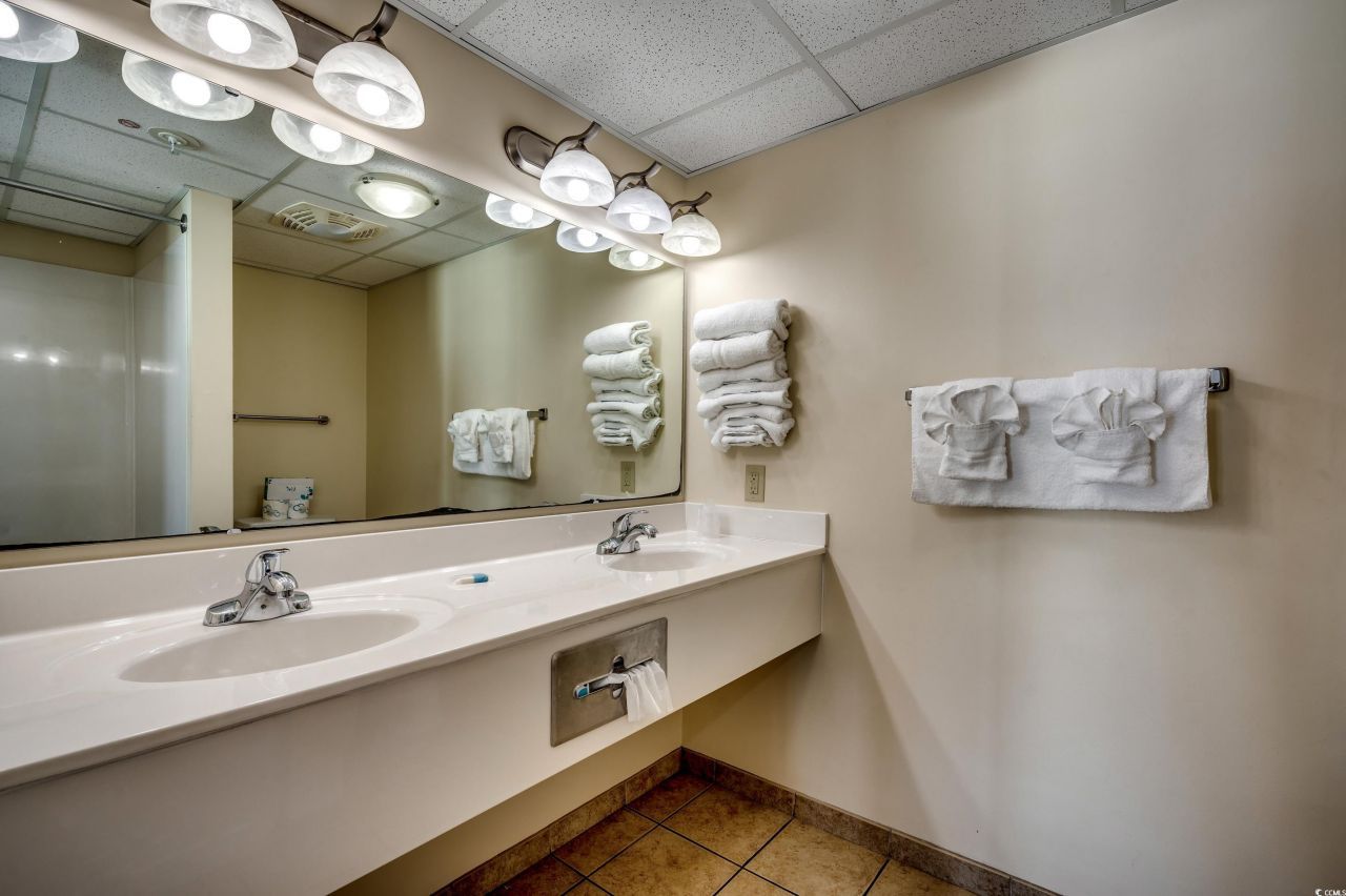 2501 S Ocean Blvd. Photo 23