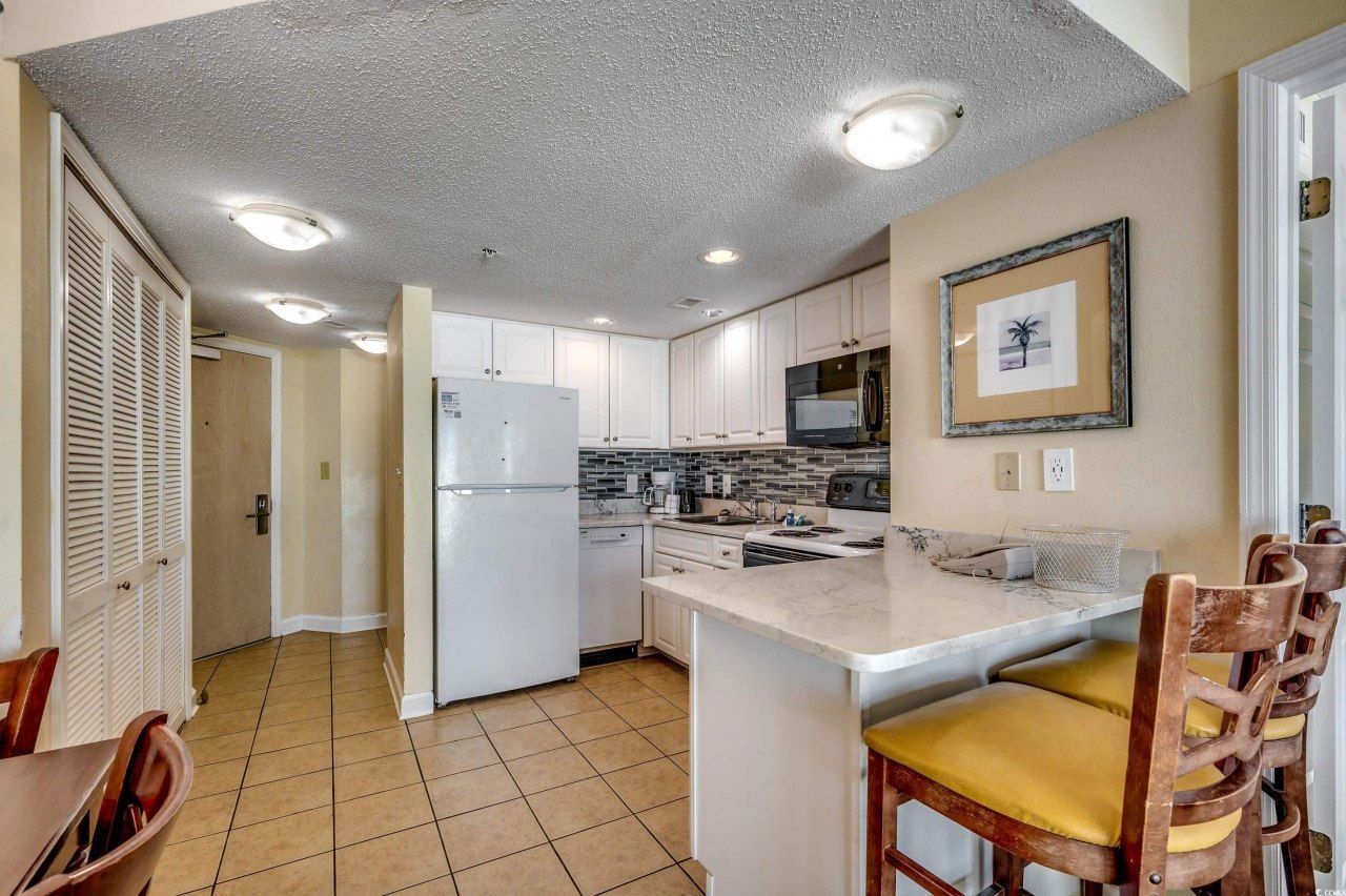 2501 S Ocean Blvd. Photo 4