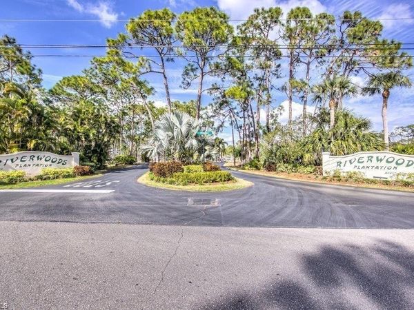 4671 Washington WAY W, ESTERO, FL 33928