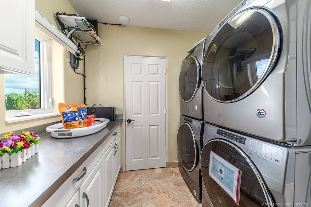 1981 NE Ocean Boulevard, Stuart, FL 34996 Photo