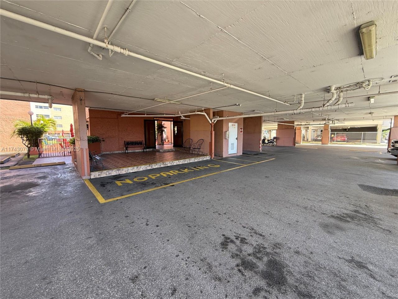 6175 W 20th Ave, Unit 205, Hialeah, FL 33012 Photo