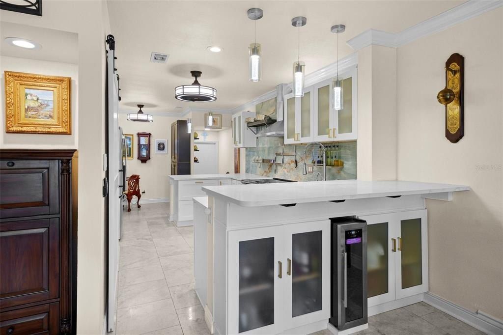 1661 Watermark Circle Ne, Unit C, Saint Petersburg, FL 33702 Photo