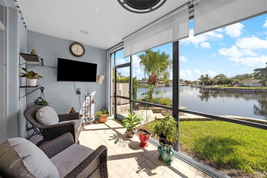 1661 Watermark Circle Ne, Unit C, Saint Petersburg, FL 33702 Photo