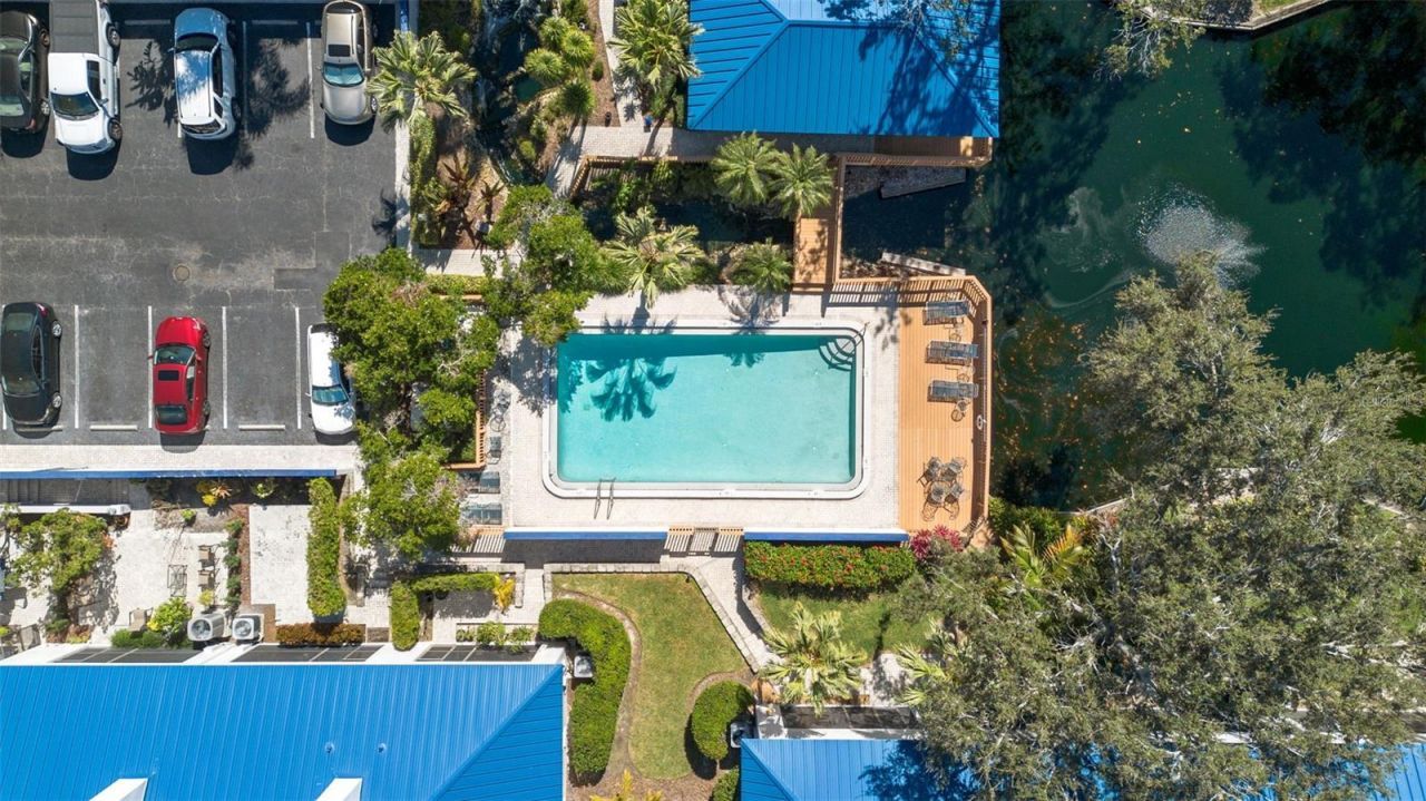1661 Watermark Circle Ne, Unit C, Saint Petersburg, FL 33702 Photo