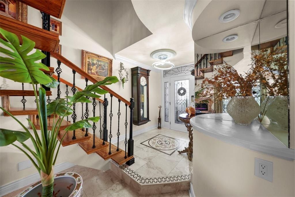 1661 Watermark Circle Ne, Unit C, Saint Petersburg, FL 33702 Photo