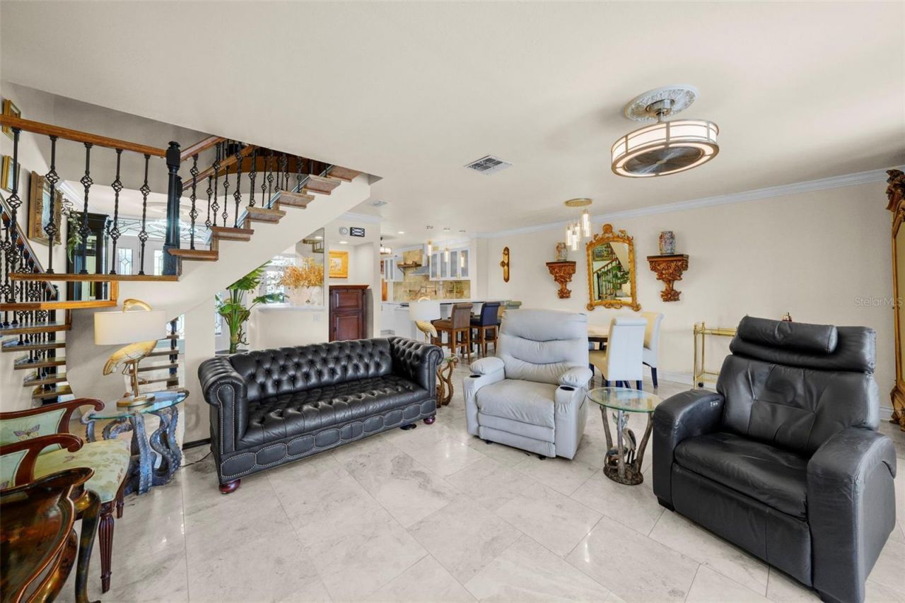 1661 Watermark Circle Ne, Unit C, Saint Petersburg, FL 33702 Photo