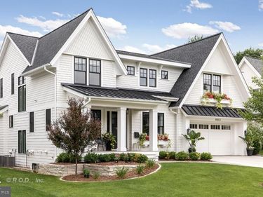 25 ROCK ISLAND RIDGE , LAKE ANNA, MINERAL, VA 23117