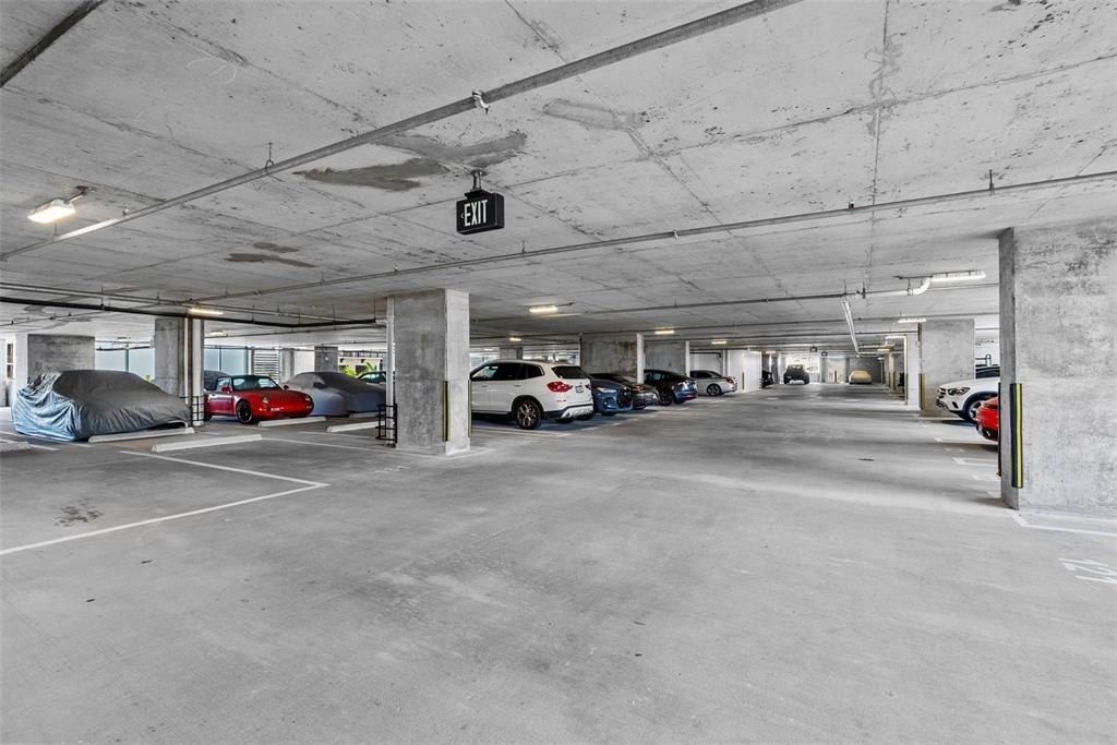 301 Quay Commons, Unit 1809, Sarasota, FL 34236 Photo