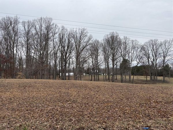 5298 Bowling Green Road, Scottsville, KY 42164