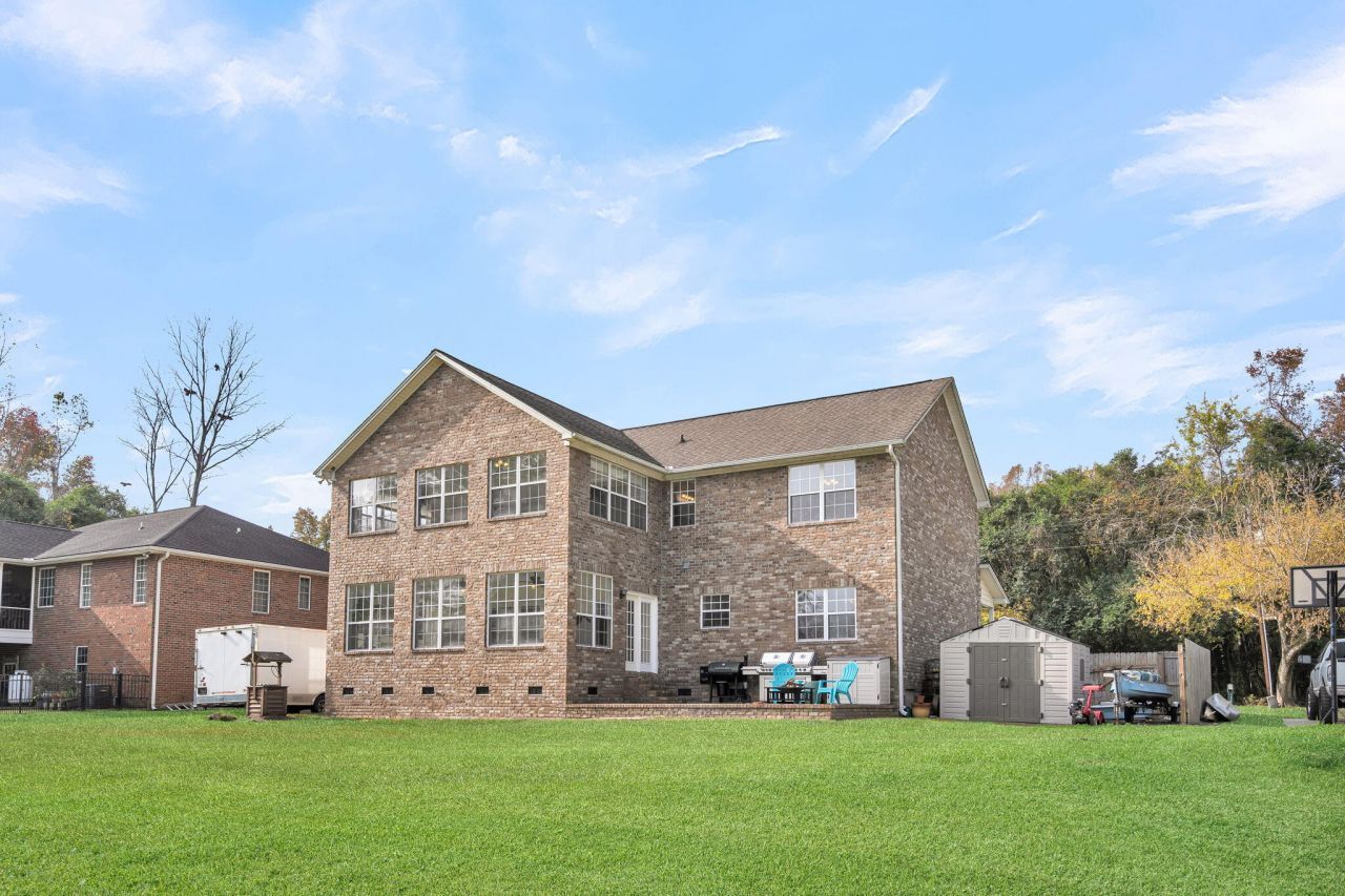 1106 Mccrae Drive Photo 31