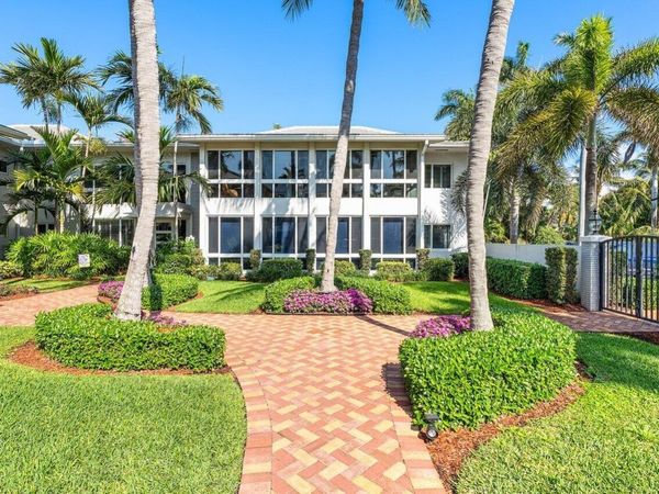 200 Andrews Avenue, Unit 4, Delray Beach, FL 33483