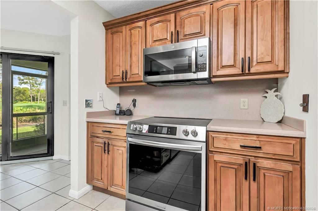 2102 NW Greenbriar Lane, Palm City, FL 34990 Photo