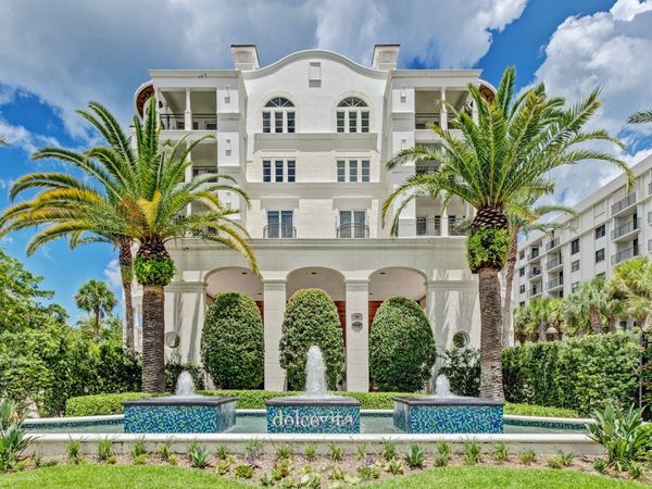 155 S Ocean Avenue, Unit 205, Palm Beach Shores, FL 33404