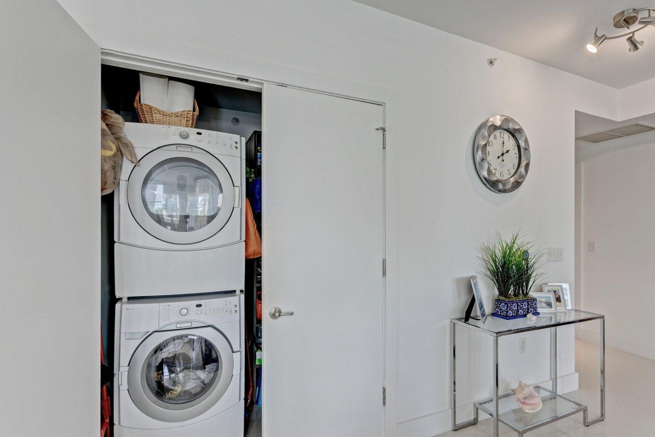 155 S Ocean Avenue, Unit 205, Palm Beach Shores, FL 33404 Photo