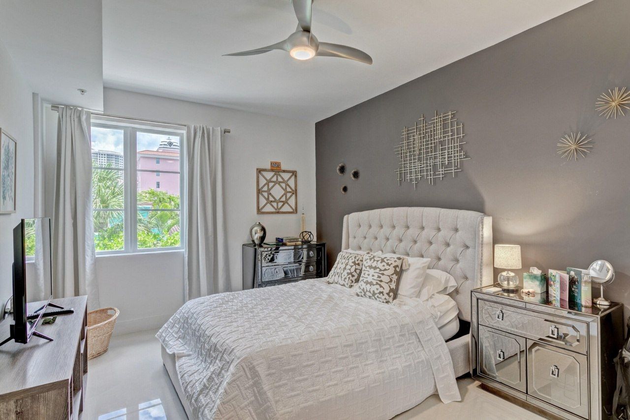 155 S Ocean Avenue, Unit 205, Palm Beach Shores, FL 33404 Photo