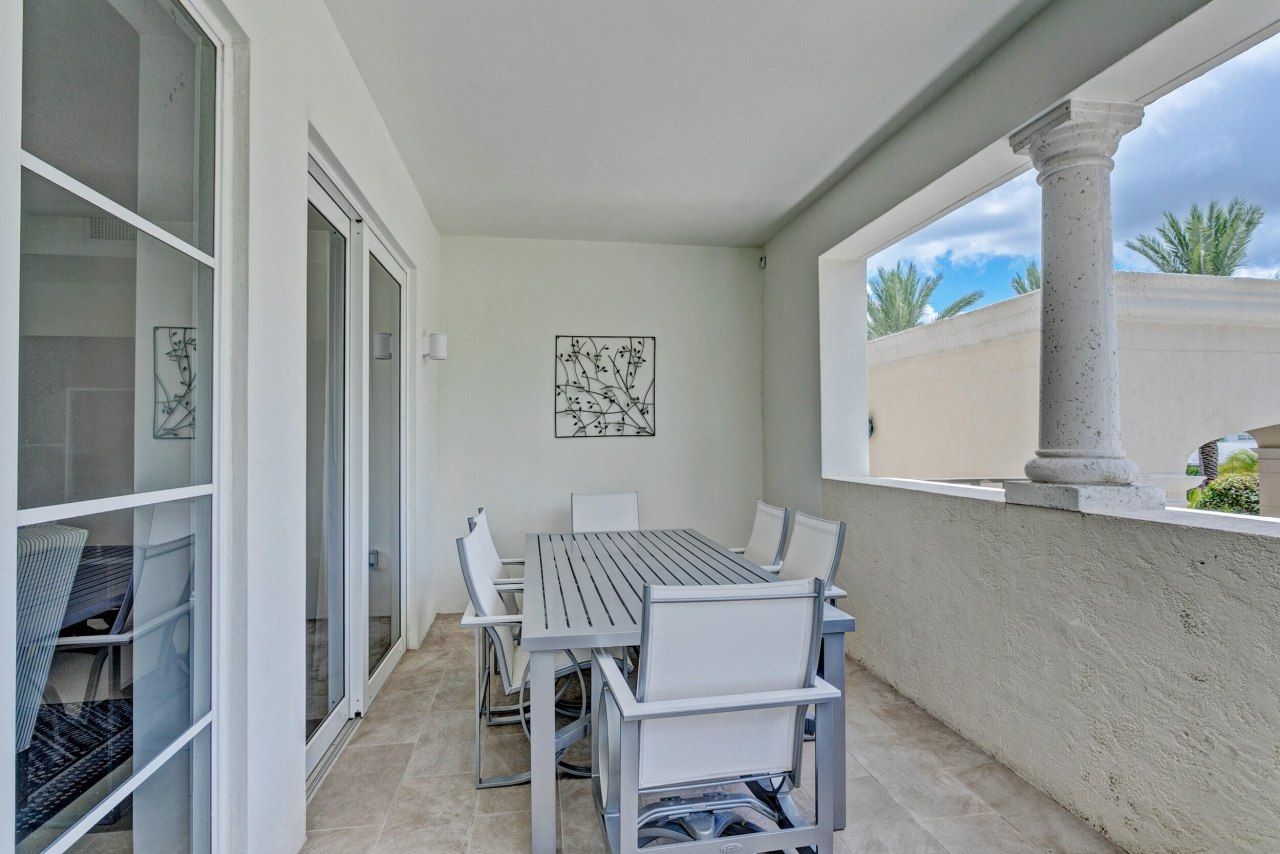 155 S Ocean Avenue, Unit 205, Palm Beach Shores, FL 33404 Photo