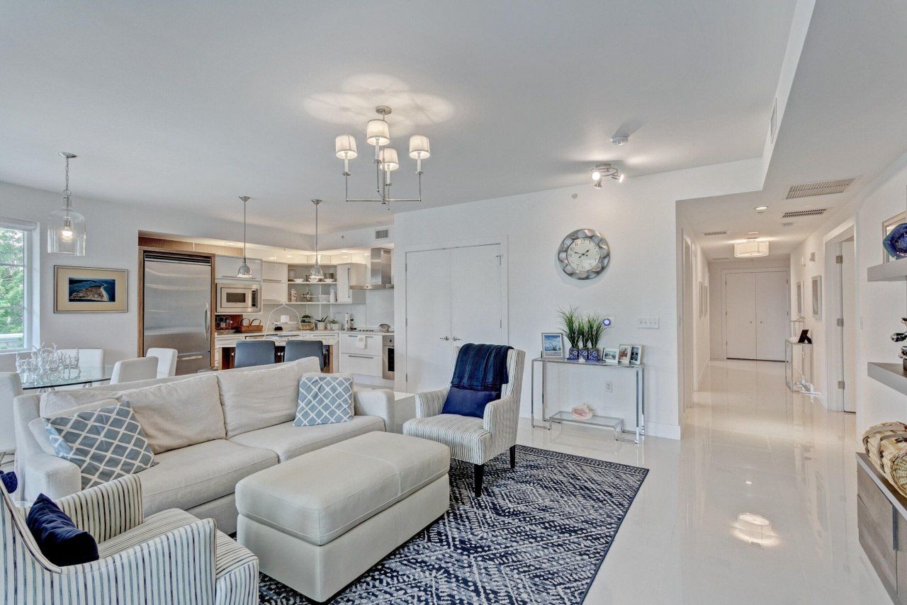 155 S Ocean Avenue, Unit 205, Palm Beach Shores, FL 33404 Photo