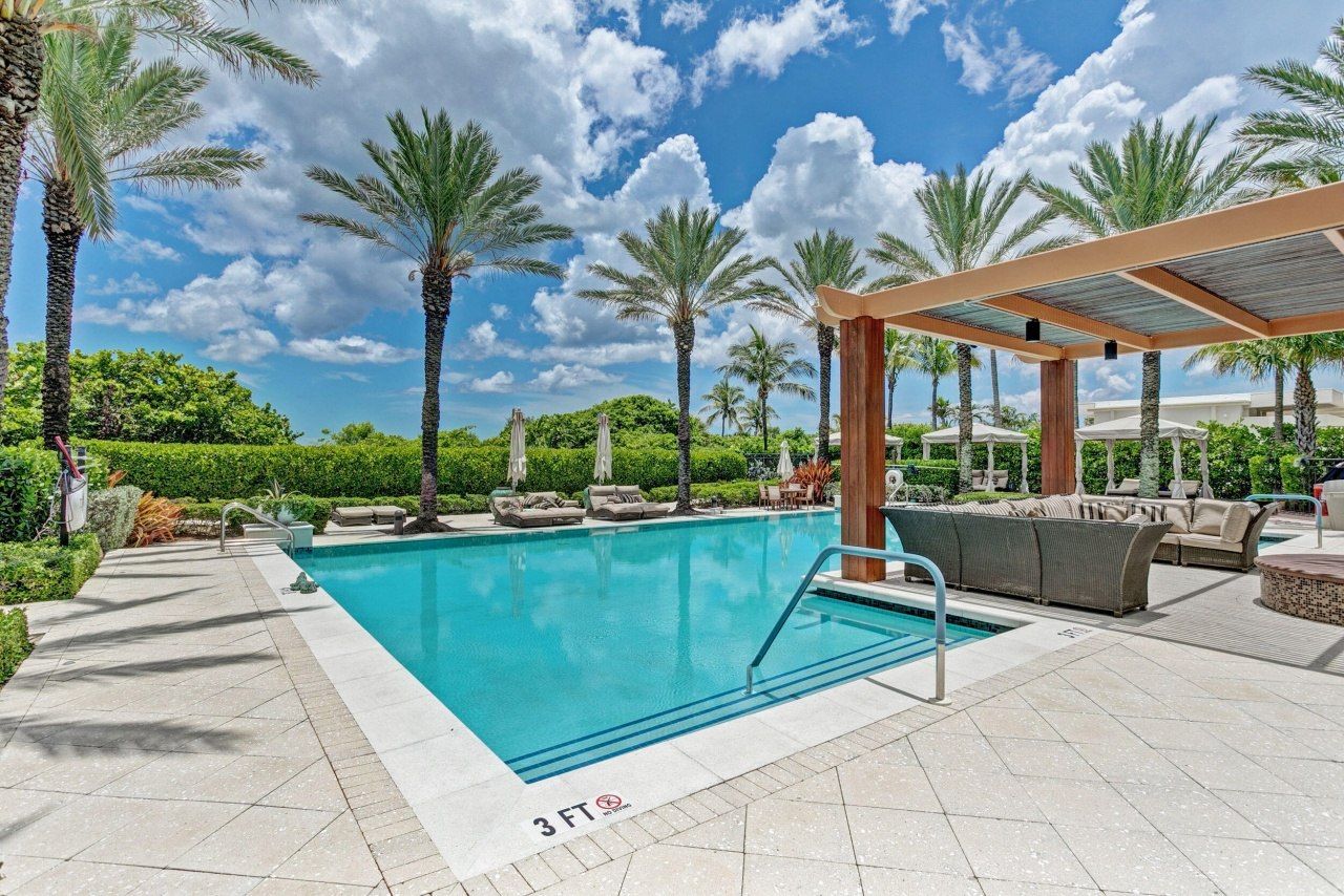 155 S Ocean Avenue, Unit 205, Palm Beach Shores, FL 33404 Photo