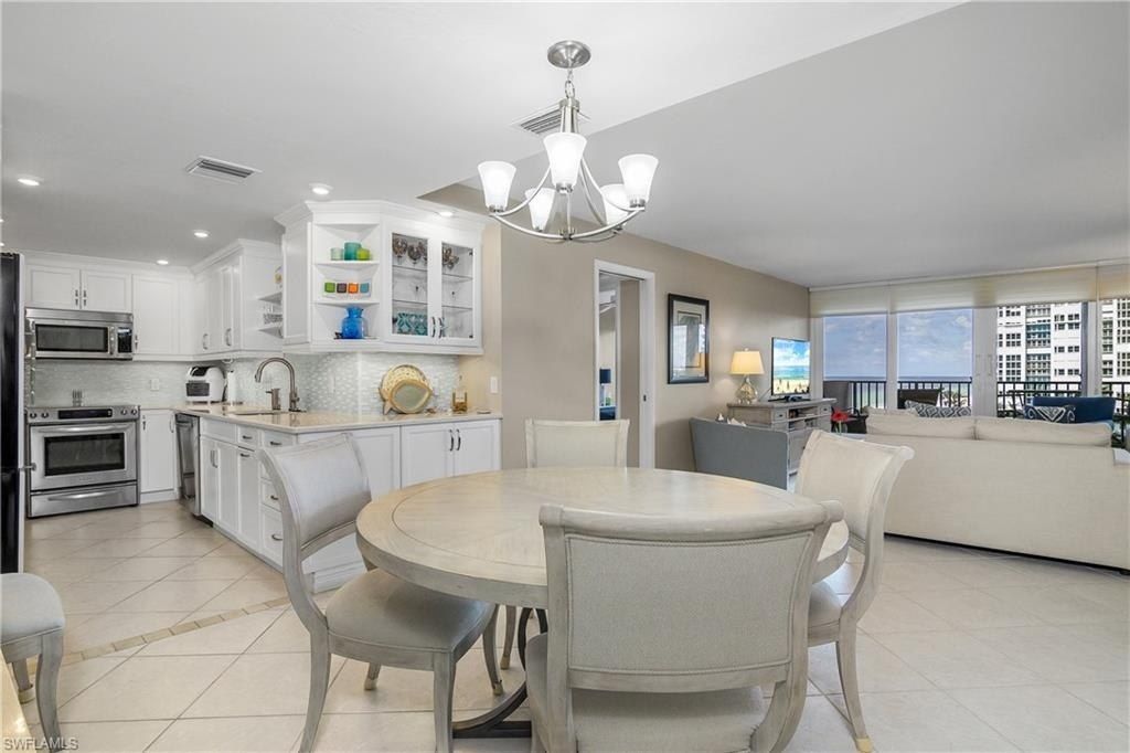 4005 Gulf Shore Blvd N, Unit 603, Naples, FL 34103 Photo