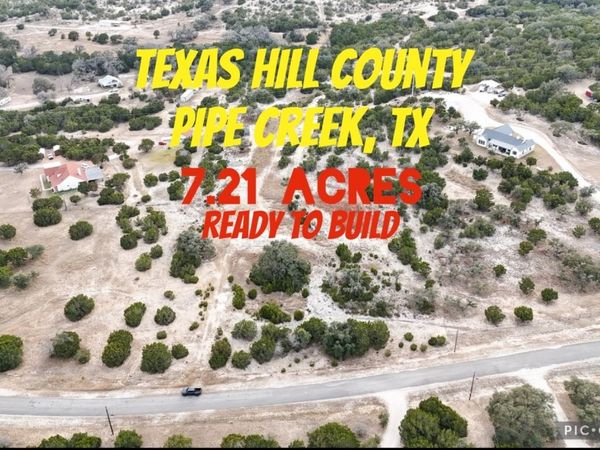 359 Bear Springs Trail, Pipe Creek, TX 78063