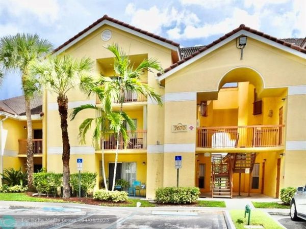 7670 Westwood Dr, Unit 718, Tamarac, FL 33321