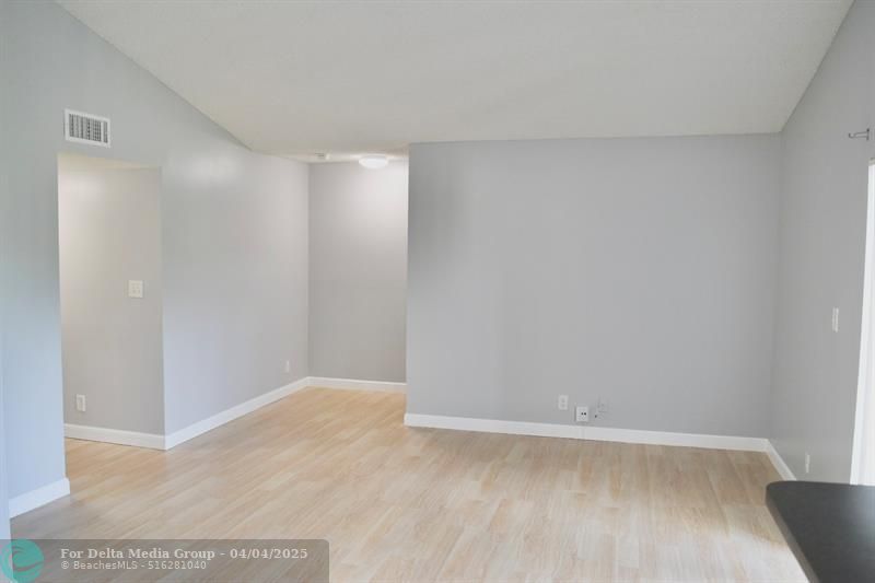 7670 Westwood Drive, Unit 718, Tamarac, FL 33321 Photo