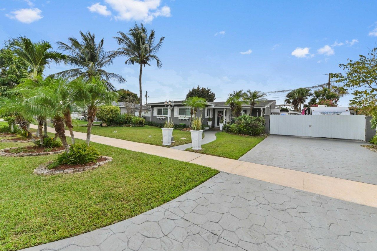 12470 SW 191st Terrace, Miami, FL 33177 Photo