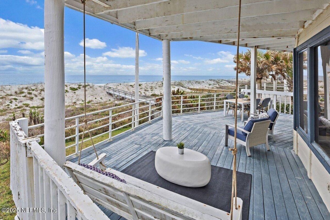 1879 Beach Avenue, Atlantic Beach, FL 32233 Photo