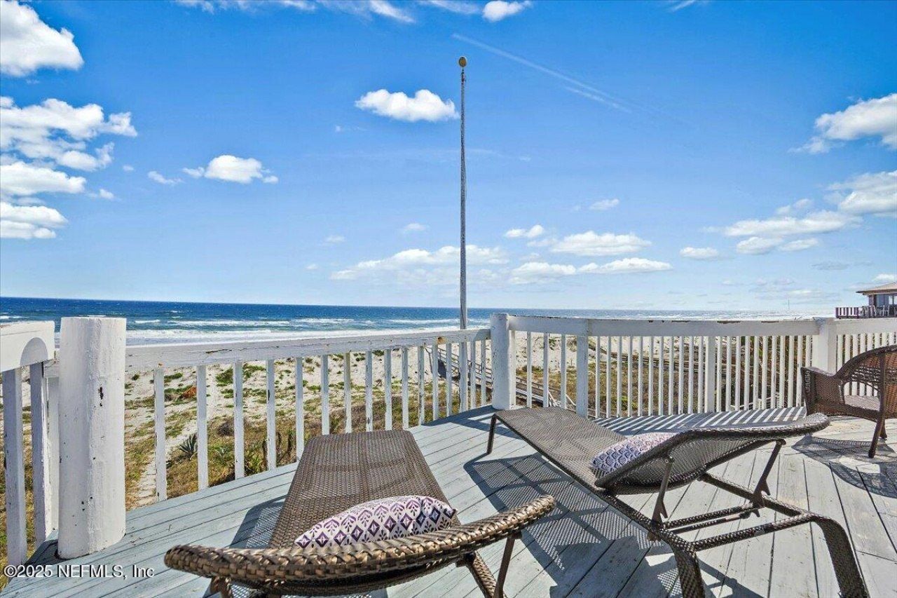 1879 Beach Avenue, Atlantic Beach, FL 32233 Photo