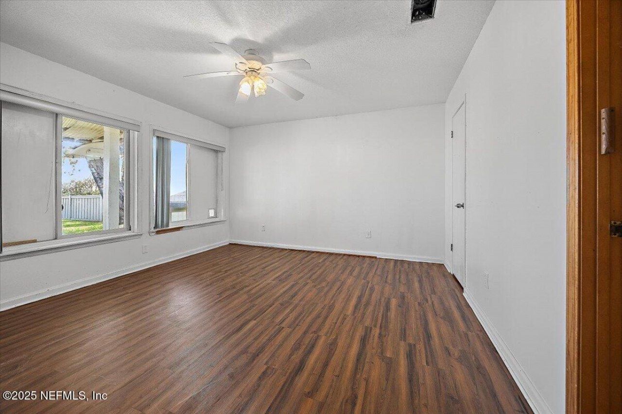 1879 Beach Avenue, Atlantic Beach, FL 32233 Photo